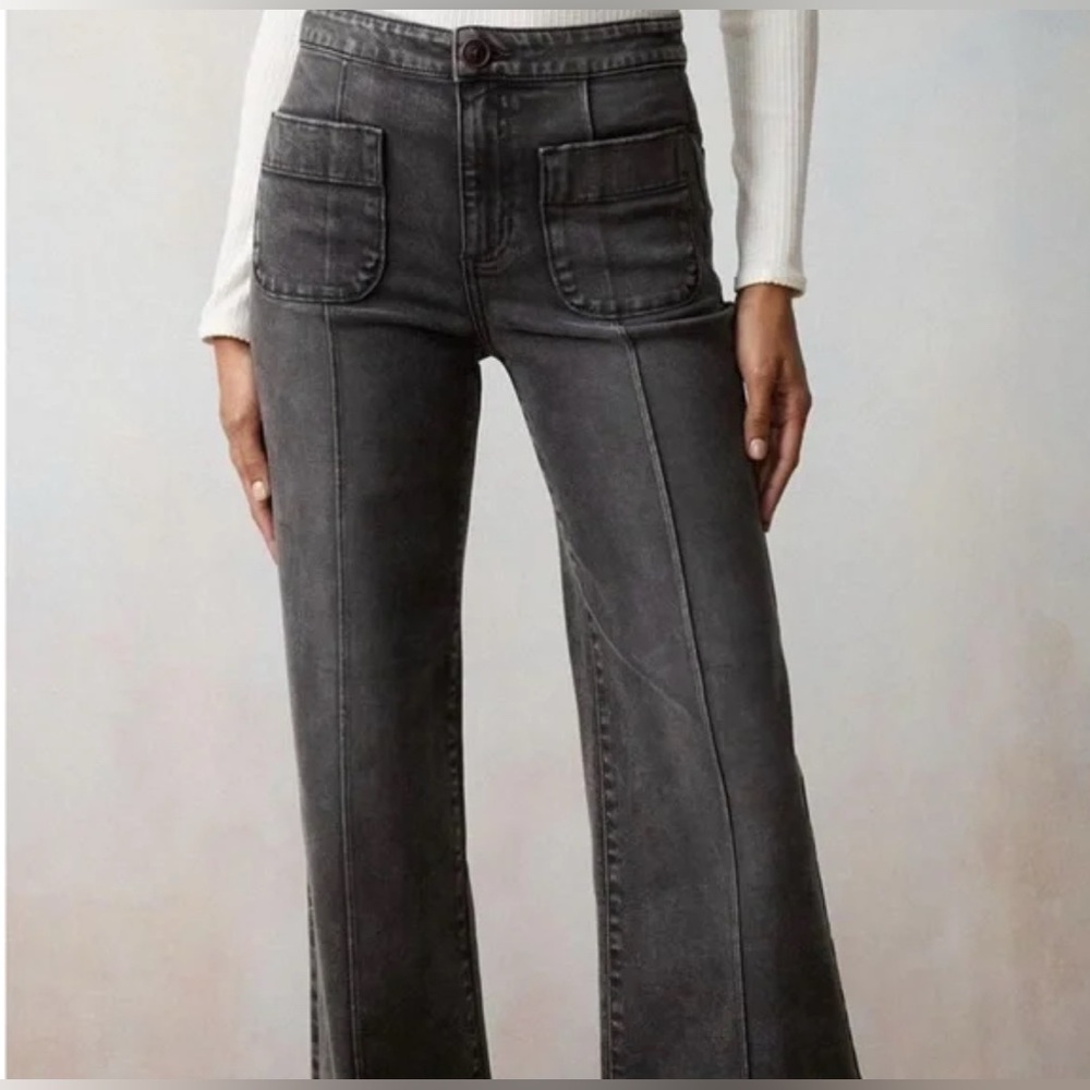 LC Lauren Conrad Gray Flare & Wide Leg Jeans